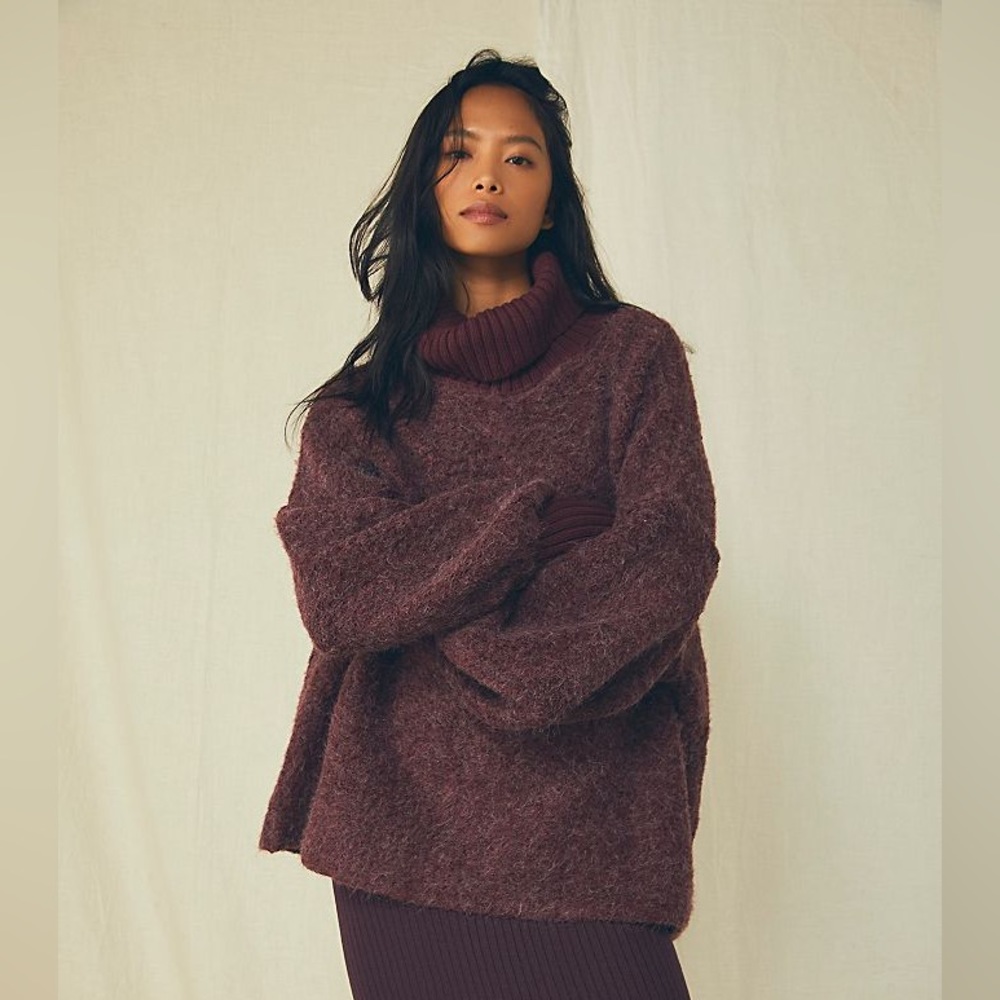 Free People Milo Sweater 💜♥️